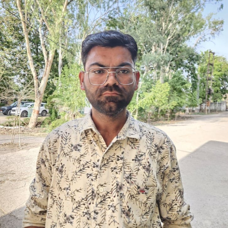 अर्पित पाण्डेय